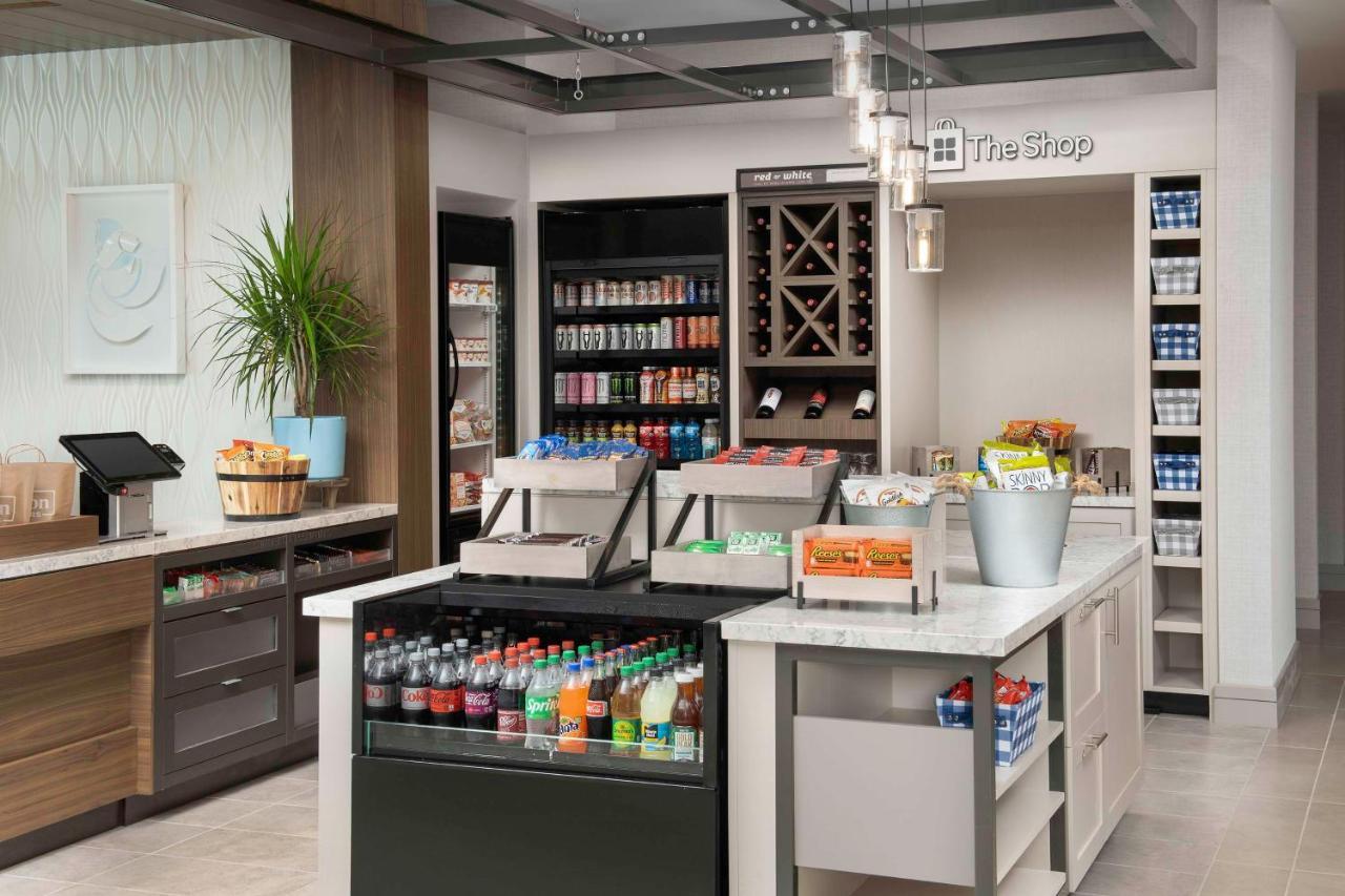 Hilton Garden Inn Pensacola Downtown Екстер'єр фото