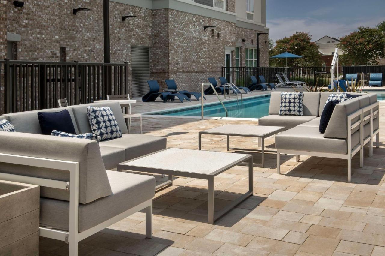 Hilton Garden Inn Pensacola Downtown Екстер'єр фото