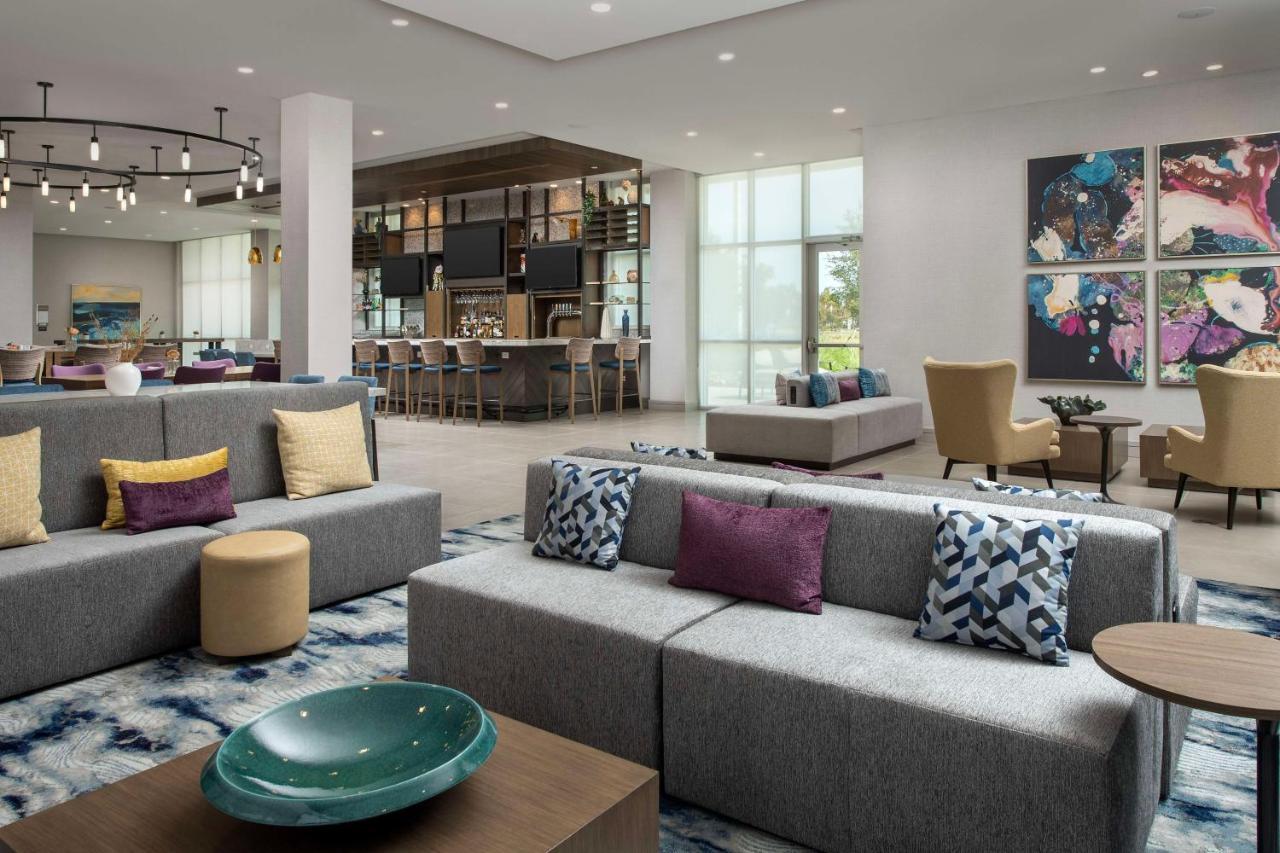 Hilton Garden Inn Pensacola Downtown Екстер'єр фото