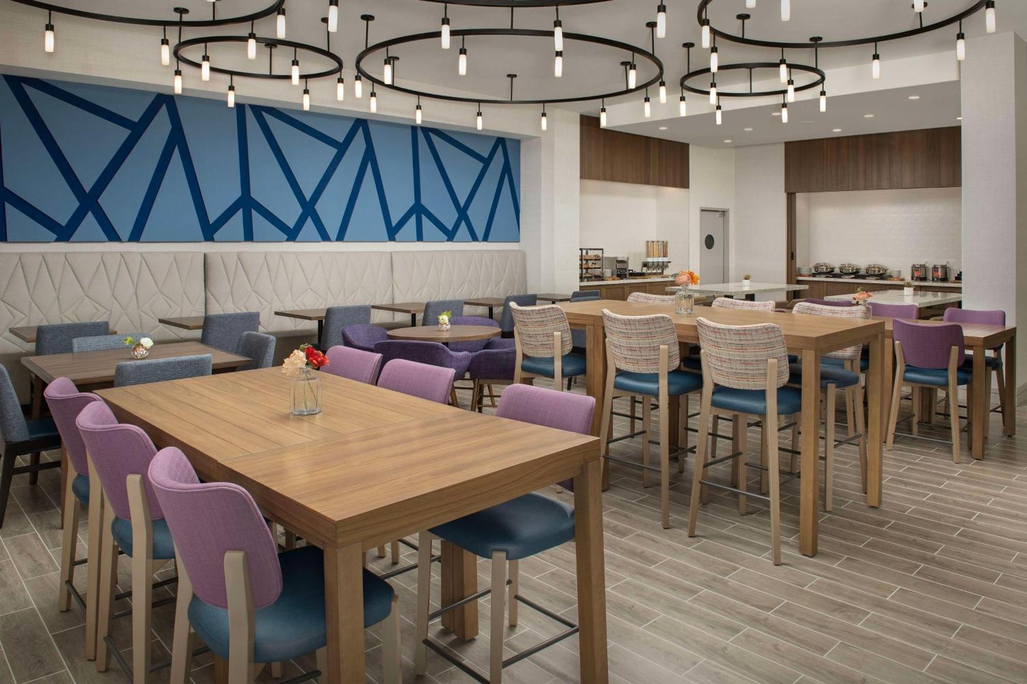 Hilton Garden Inn Pensacola Downtown Екстер'єр фото